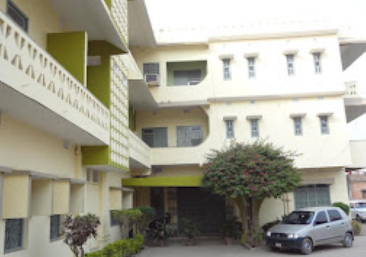 Vijieya Hotel Bihar Saharsa ภายนอก รูปภาพ