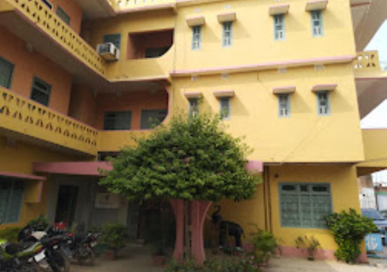 Vijieya Hotel Bihar Saharsa ภายนอก รูปภาพ
